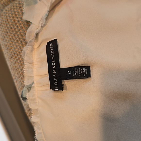 Pretty ruffled blouse - Picture 5 of 5